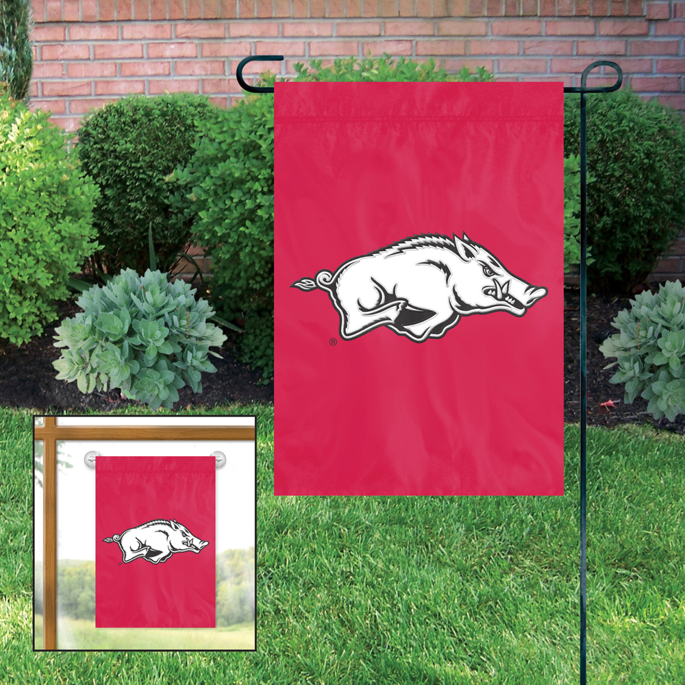Arkansas Razorbacks Premium Garden Flag
