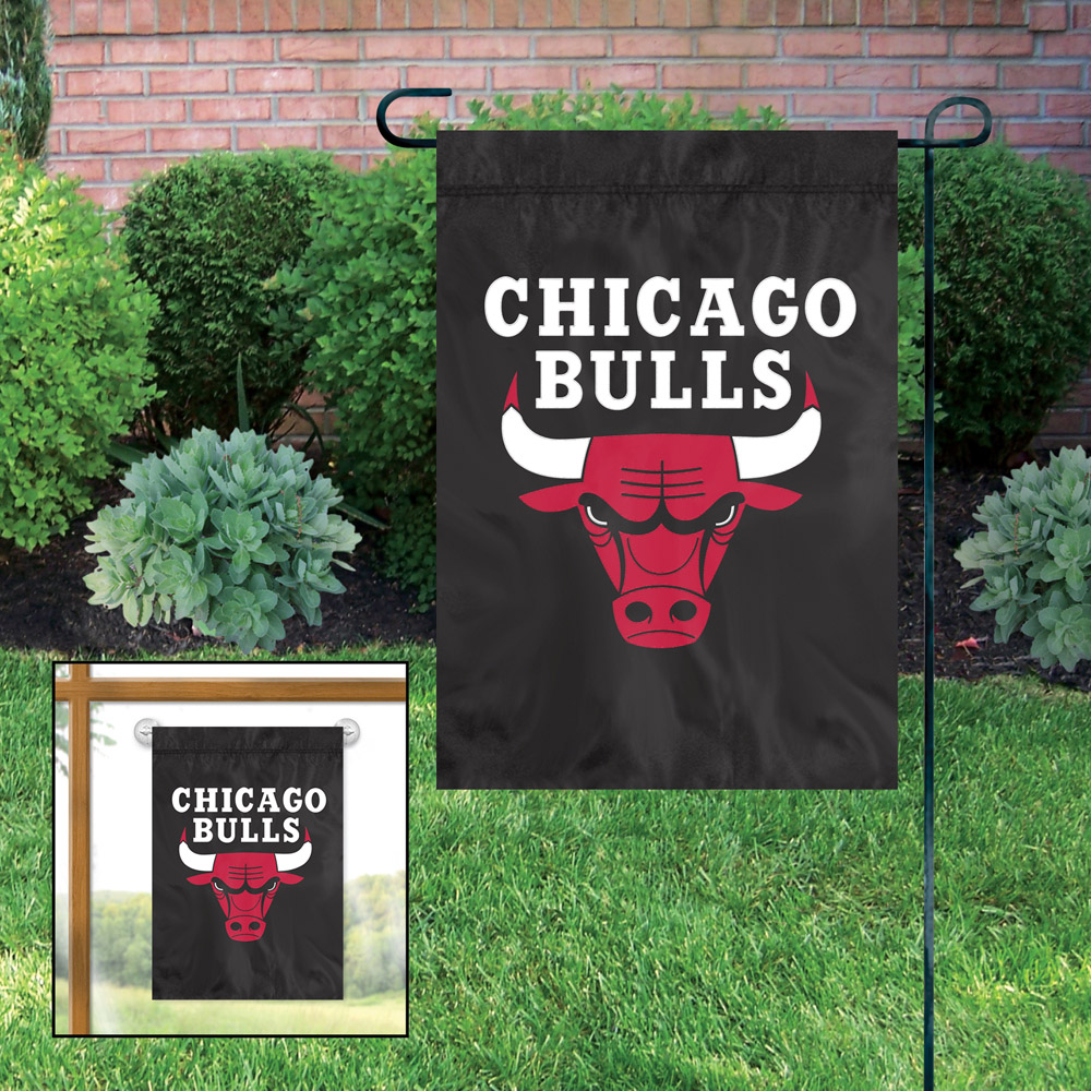 Chicago Bulls Garden / Window Flag