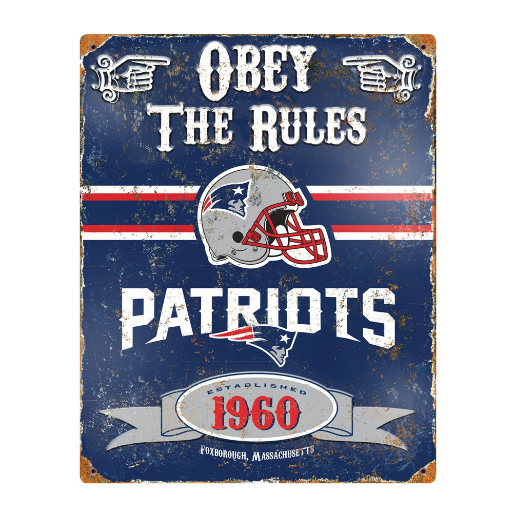 New England Patriots Pub-Style Embossed Metal Sign
